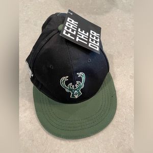 $ firm Milwaukee Bucks Nba Playoffs Hat